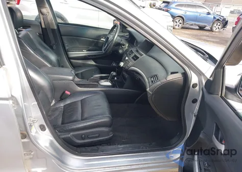 2010 Honda Accord 3.5 Ex-L z USA, uszkodzony, nr VIN 5KBCP3F83AB005477